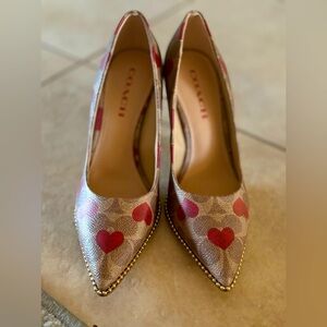 New Coach Heart Pumps